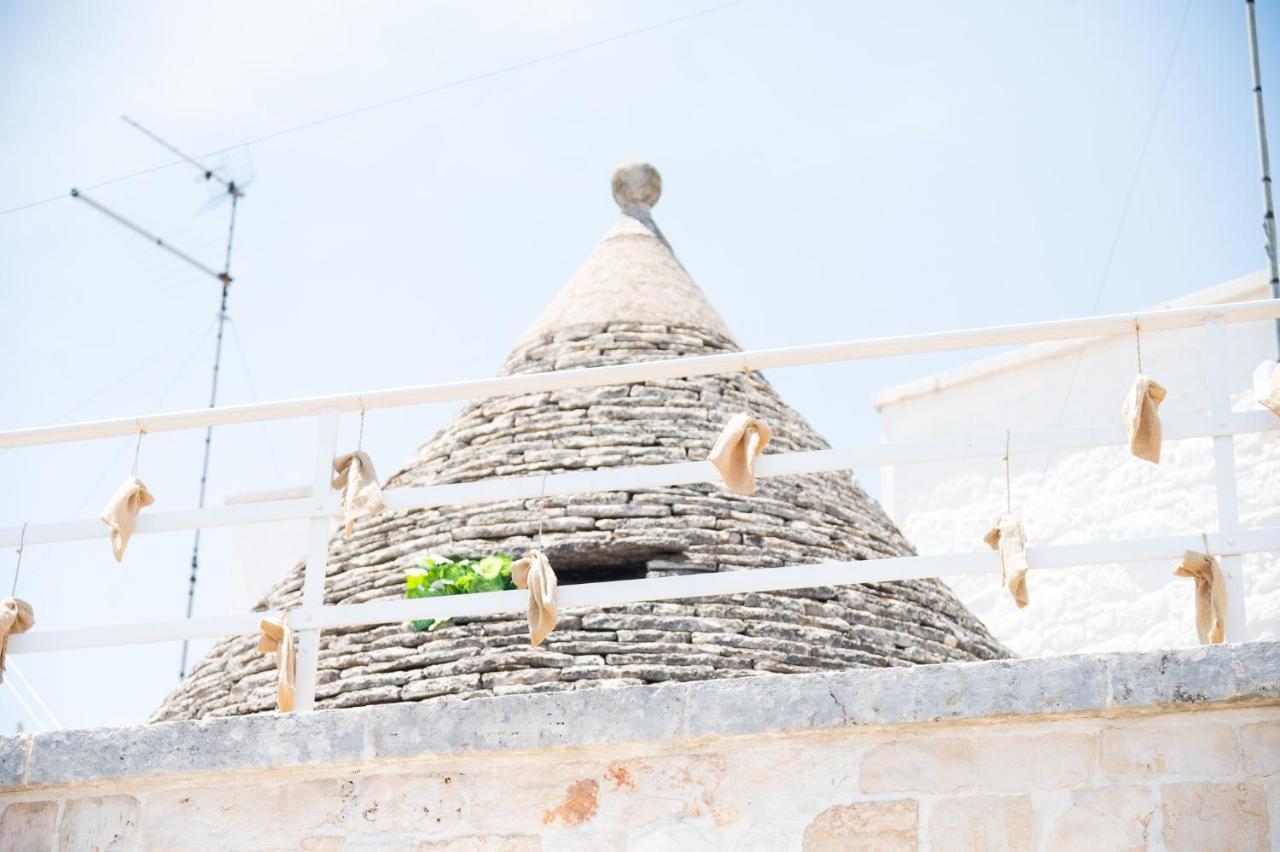 Апартаменты Trullo Dimora Zaccaria Альберобелло Экстерьер фото